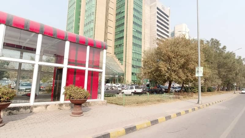 Blue Area Office 2300 Square Feet Mezzanine Floor Jinnah Avenue For Rent 6