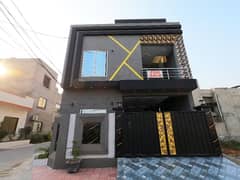 OUTSTANDING 5 MARLA BRAND NEW CORNER HOUSE FOR SALE IN NASHEMAN IQBAL PHASE2 B2