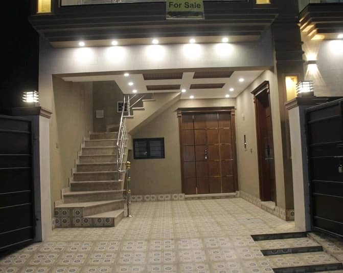 Nasheman-e-Iqbal Phase 2 House For sale Sized 5 Marla 1