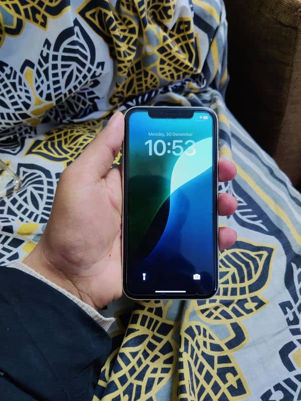 Iphone 11 (64GB) - JV 1