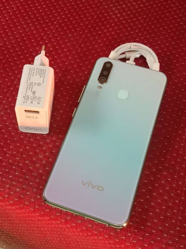 vivo y17.8/256gb pta approved 1