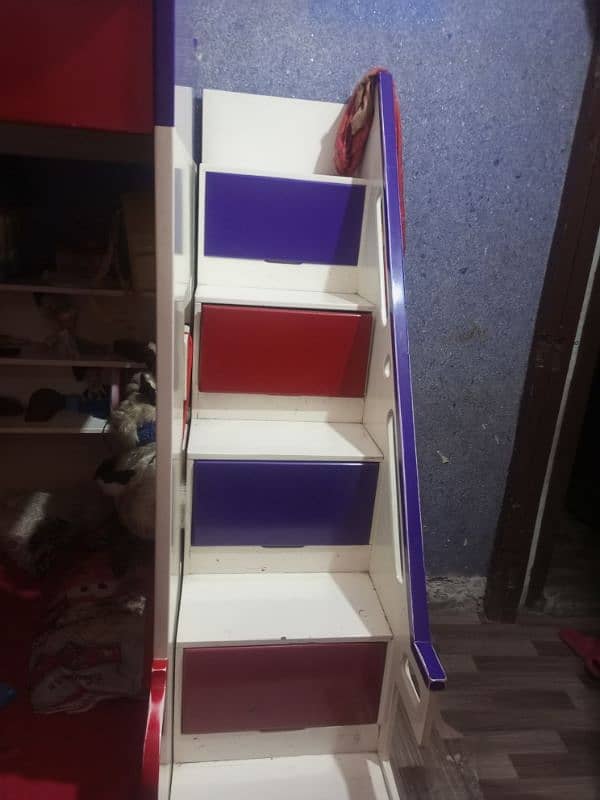 bunkbed king size hai urgent sale with out mattress 1