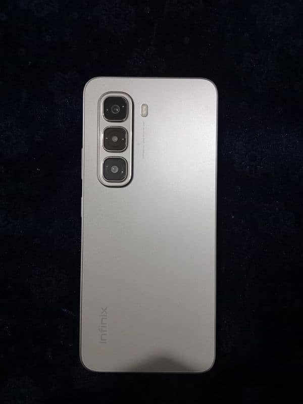 Infinix hot 50 pro 10/10 condition PTA 0