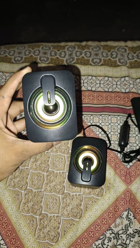 A2 mini active desktop speakers with rgb lights 4