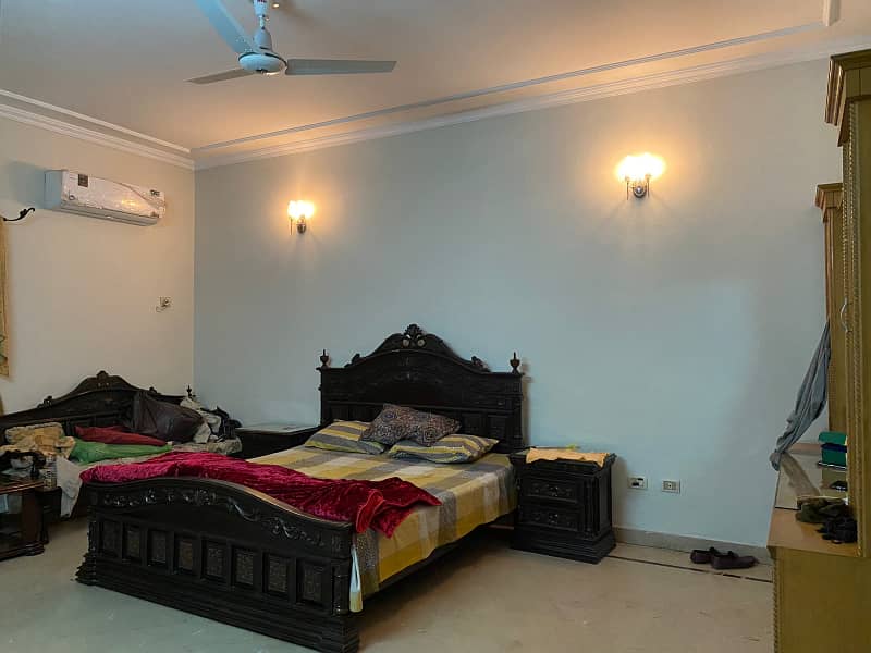 1Kanal Z block Double Unit Beautiful House For Sale DHA Phase 3 10