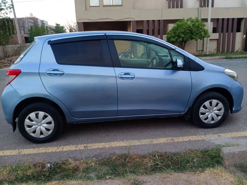 Toyota Vitz 2012 1