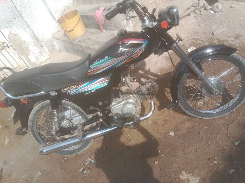 70 bike 10_10 condition bilkul new saman hai 45k demand no time pas 0