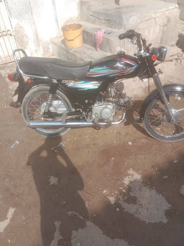 70 bike 10_10 condition bilkul new saman hai 45k demand no time pas 9