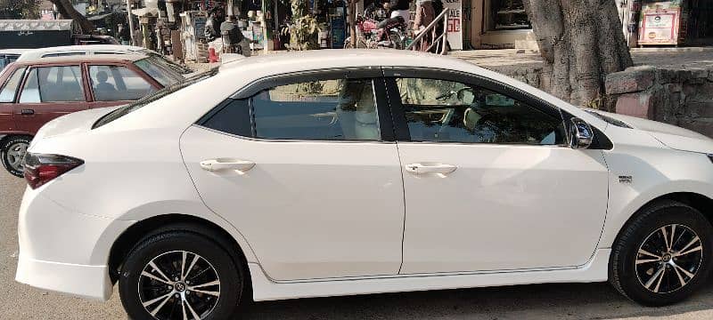 Toyota Corolla Altis 2021 7