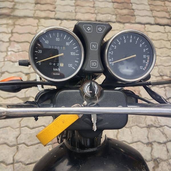 suzuki GS 150 5