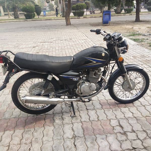 suzuki GS 150 11