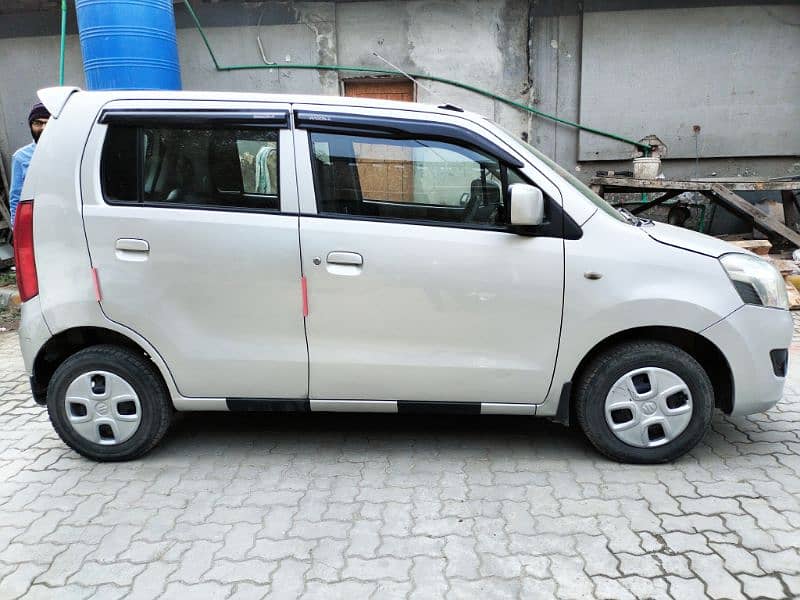 Suzuki Wagon R 2017 7