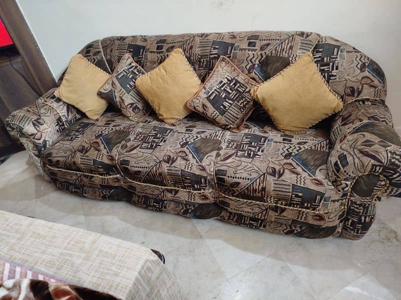 Sofa Set For Sale In Nice Condition 2