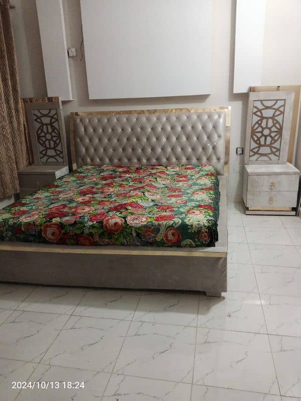 king size/ double bed/with mattress 03352266452 1