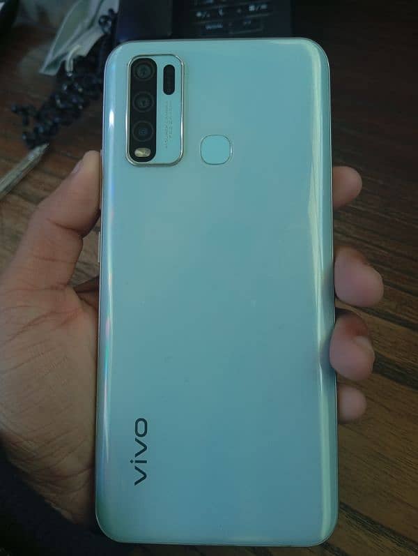 Vivo Y30 4+128GB with full box 1