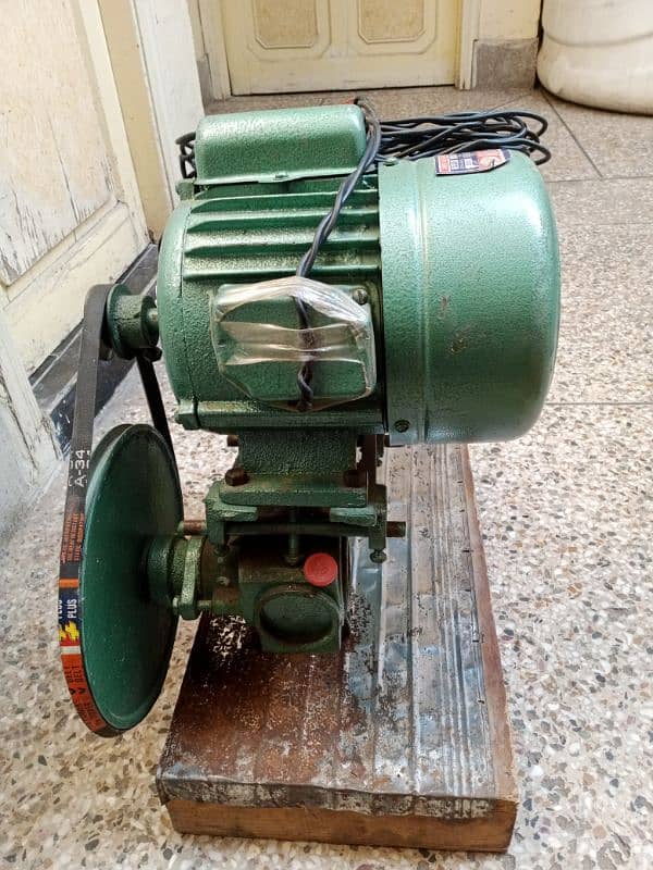 Diamond water pump , golden induction motor 7