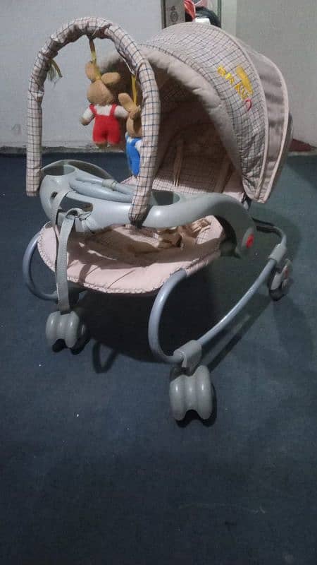 baby Carry cot(ROCKER) 6