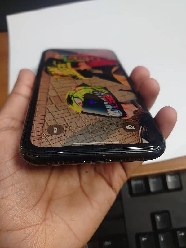 iPhone Xr 64GB gaming phone sale or exchange Pixel 5 PTA 6