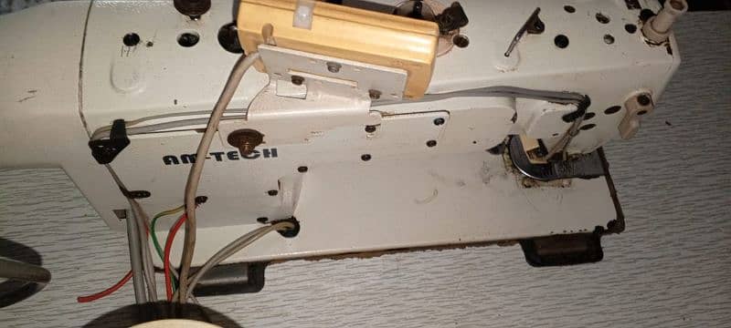 computerized sewing machine 4