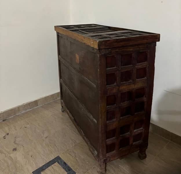 Swati handicraft cabinet 1