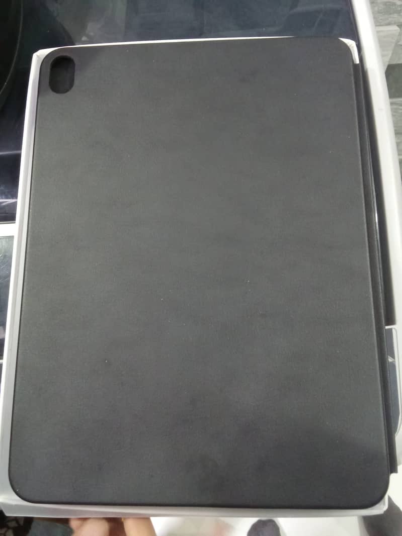 iPad Air 4 New Cover in Black Color 3