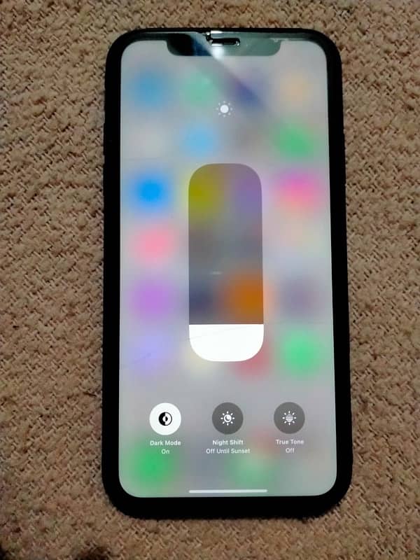 iphone 11 128Gbnon pta with box 0