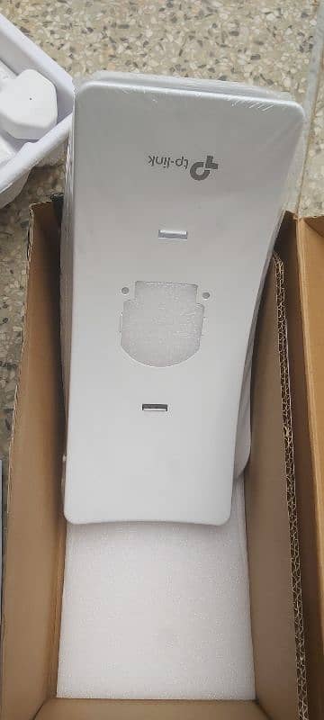 New Box Pack TP-Link CPE 710 AC Dish for Sale. 0