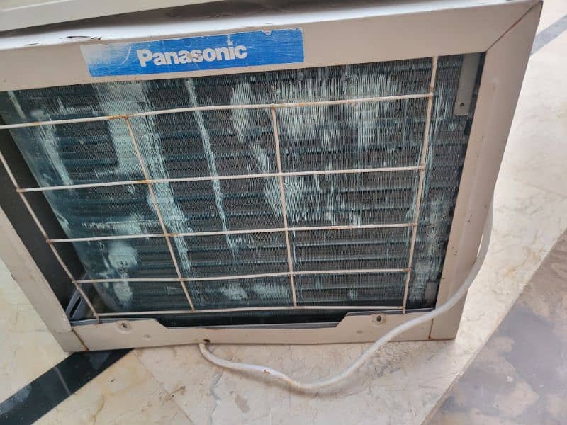 Panasonic 0.75 ton Window AC 1