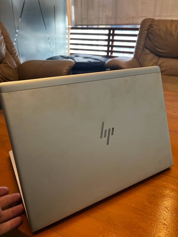 HP ELITEBOOK 840 G5  - CORE I7 8TH GEN 1