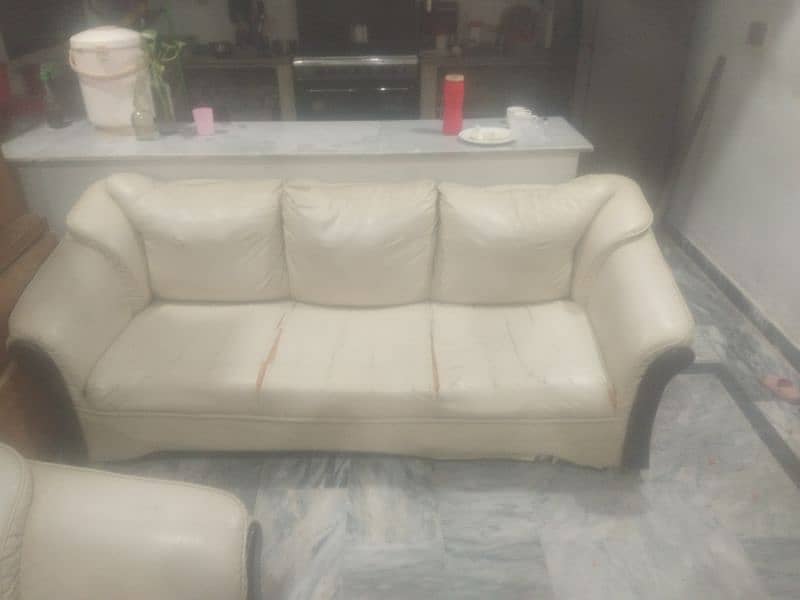 5seater used sofa for sale 0