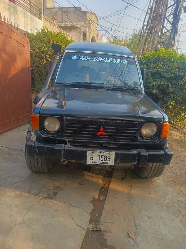 Mitsubishi Pajero 1985 1