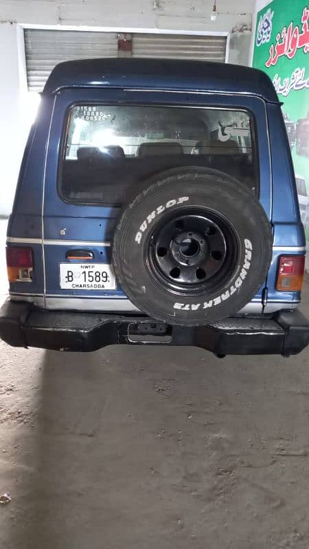 Mitsubishi Pajero 1985 5