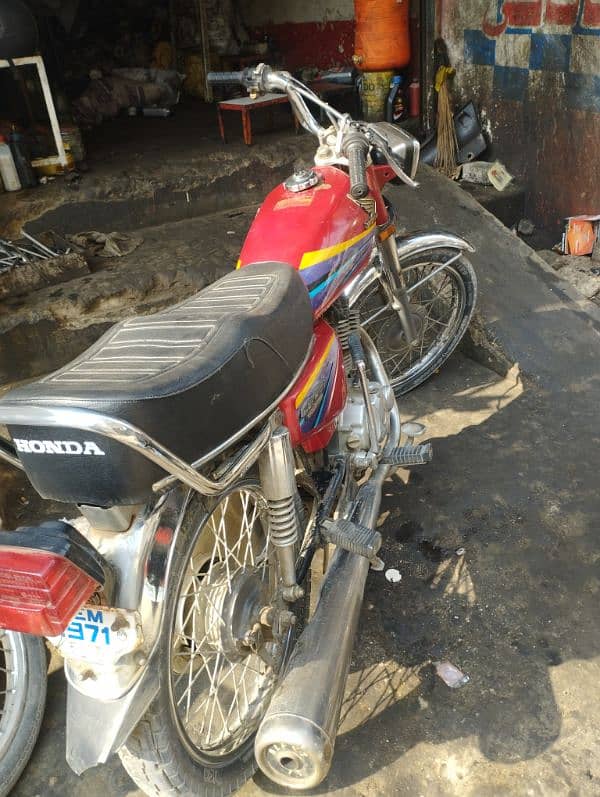 Honda CG-125 Karachi Number 5