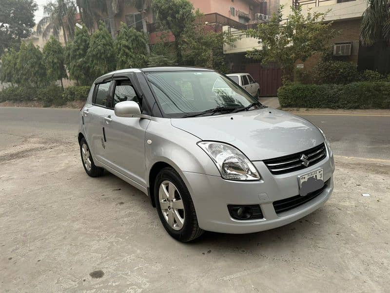 Suzuki Swift DLX 2020 0