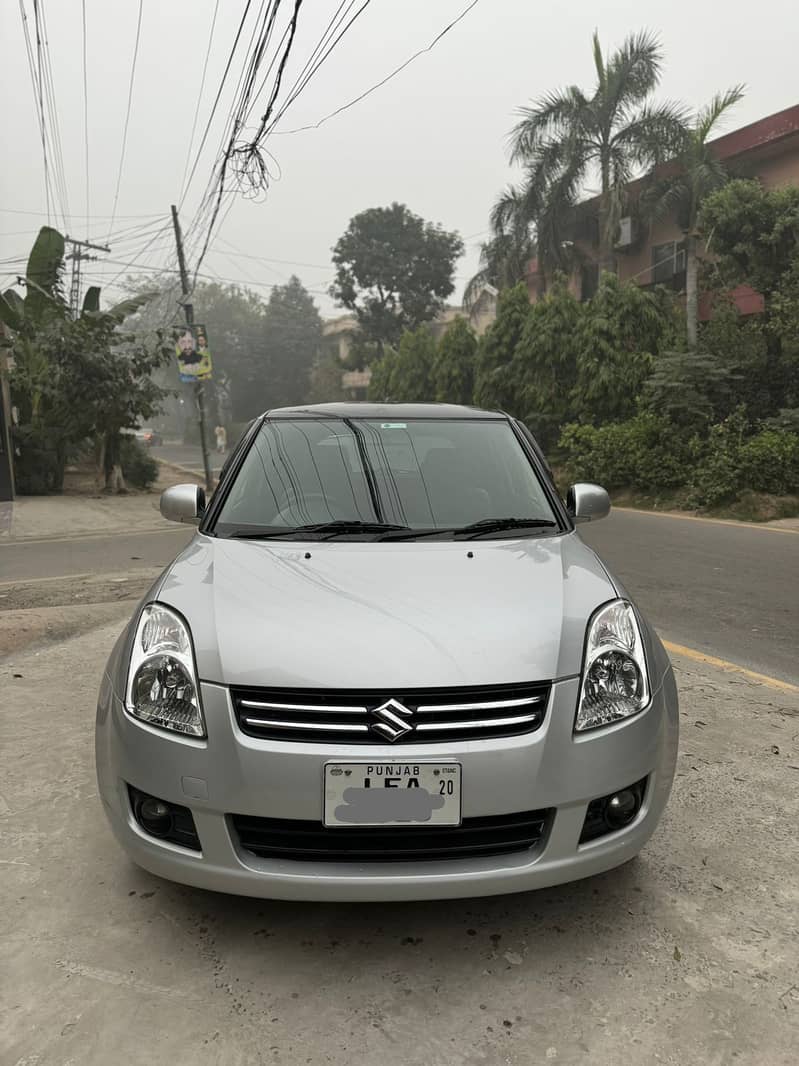 Suzuki Swift DLX 2020 9