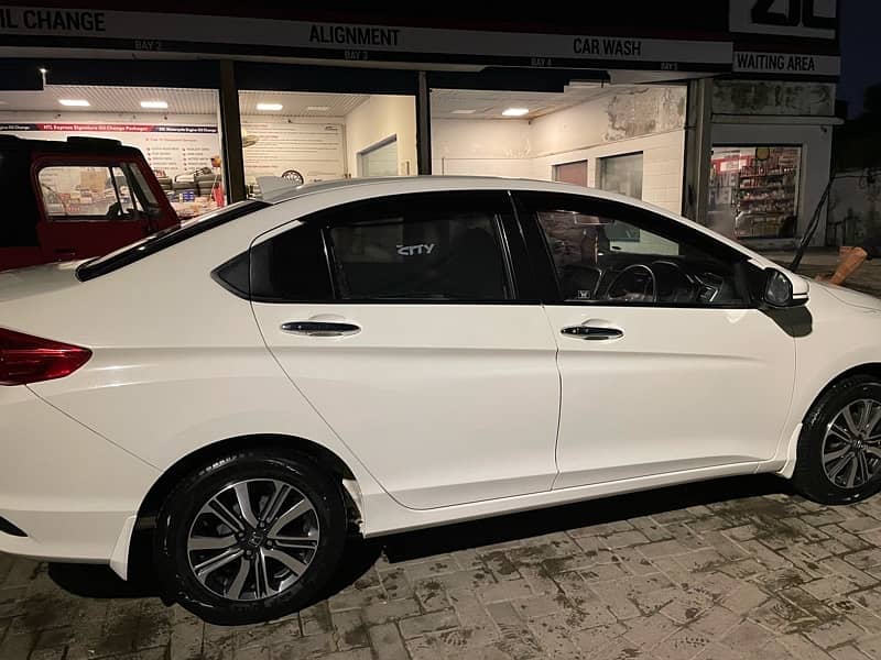 Honda City 1.5L Aspire CVT 2022 4