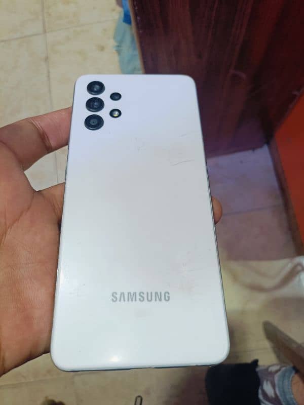 Samsung galaxy a32 0