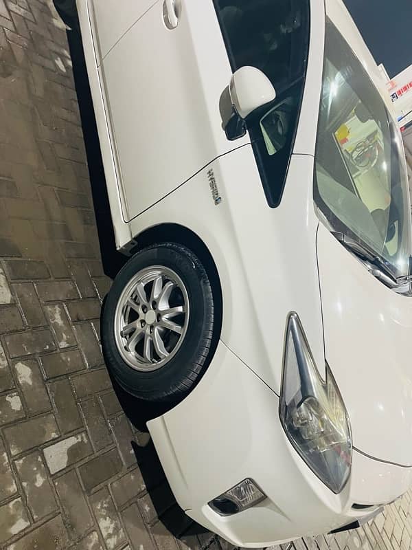 Toyota Prius 2011 model 14 import Islamabad reg 6