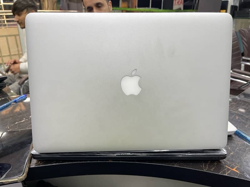 Macbook Pro 2015 3