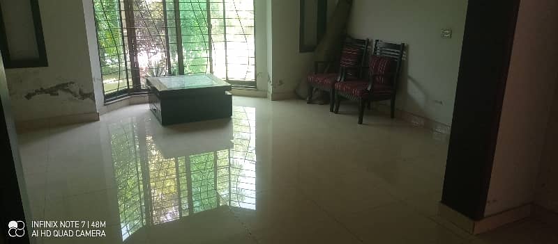 EXCELLENT NEAT AND CLEAN HOUSE UPPER PORTION IS FOR RENT 14