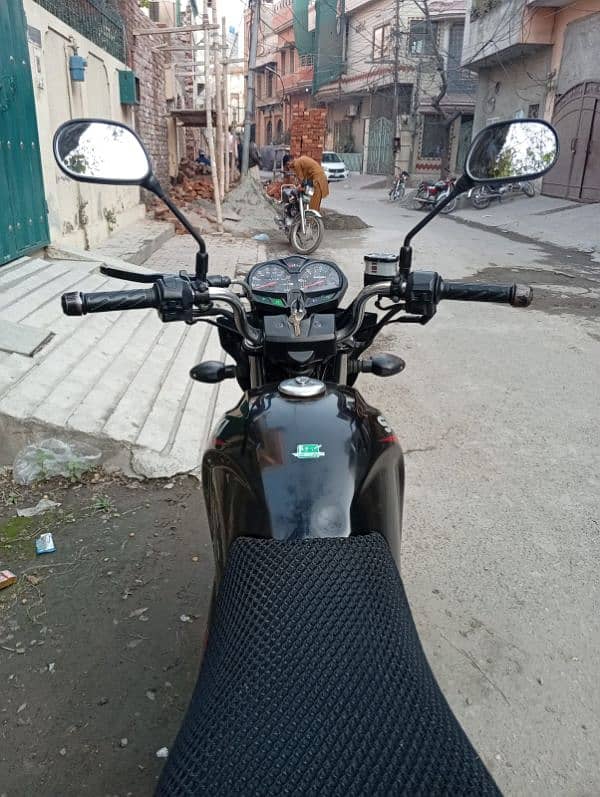 Suzuki GR 150 For Sale 1