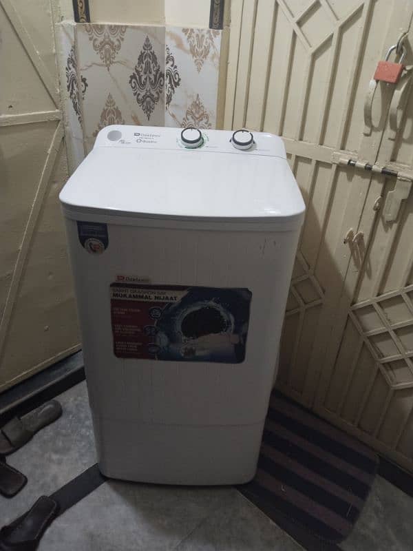 Dawlance singal washing machine new 2