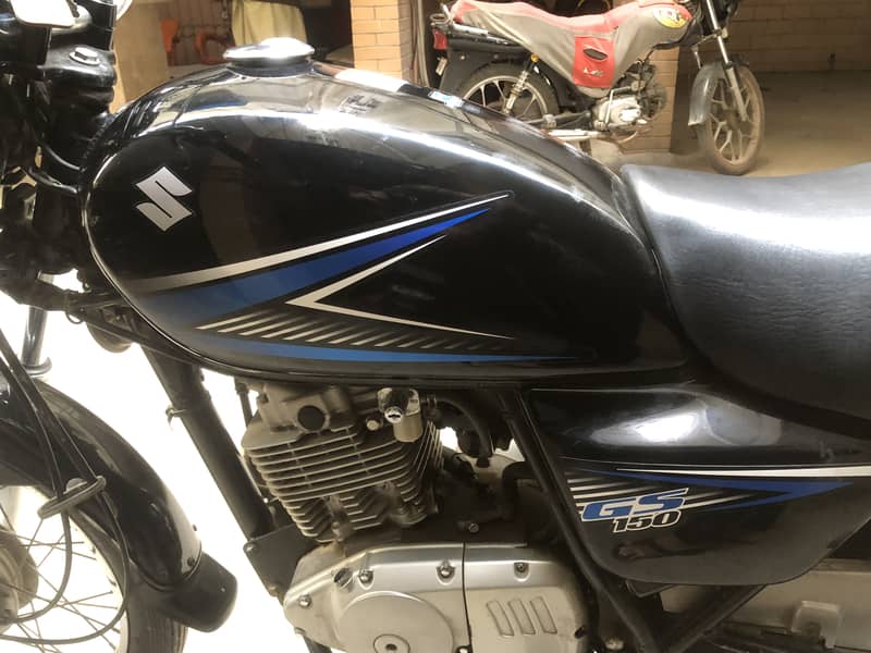 Suzuki GS 150 2024 4