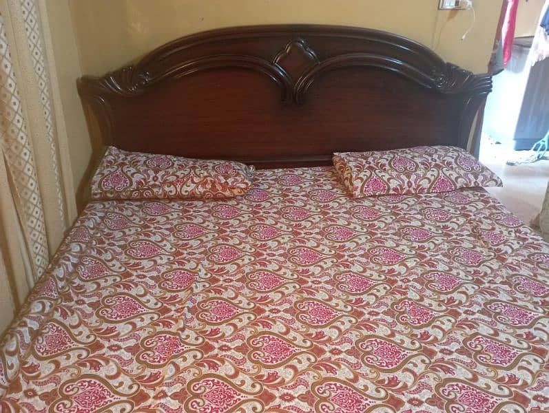 king size bed 2