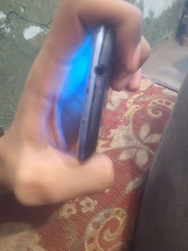 Samsung S3 all ok tech thora break haa non pta 2