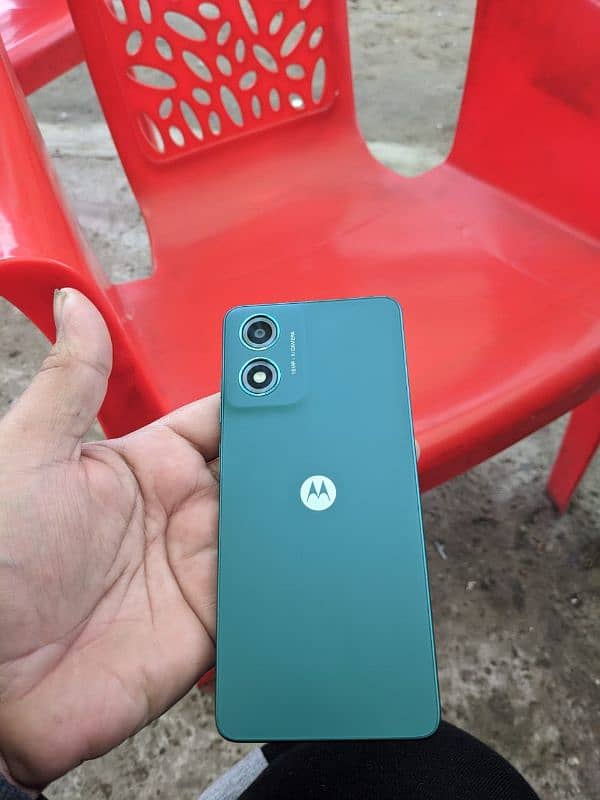 Motorola g04  8/128 non PTA 3 month sim chale gi box peck 5 says used 1