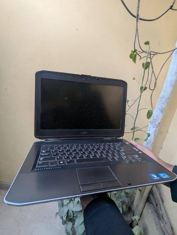 dell laptop 2