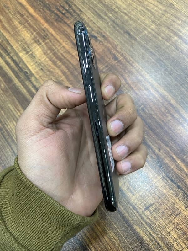 iPhone 11 Pro 256gb Non PTA 1