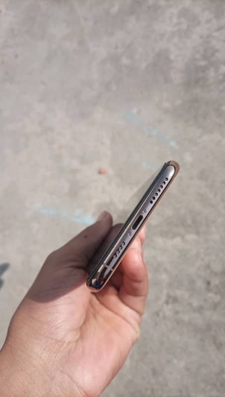 IPHONE XS MAX 3