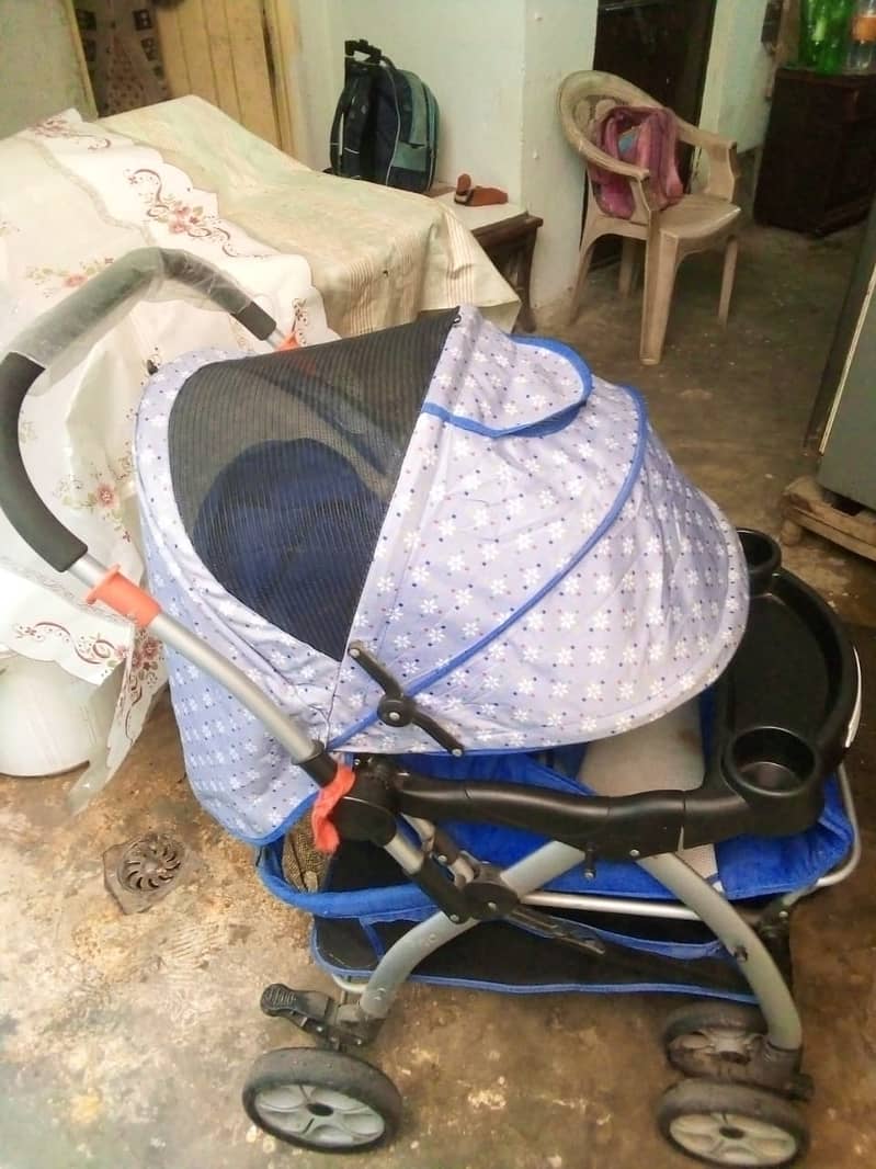 kids pram/ baby stroller/Carry Cot/Walker/Pram for sale. 03364648260 6